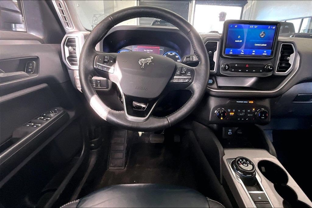 Used 2022 Ford Bronco Sport Outer Banks w/ Tech Package AWD/4WD image 8