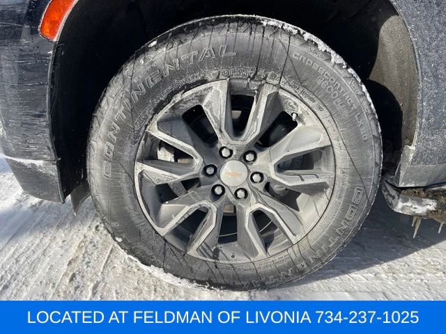 Certified 2023 Chevrolet Suburban LS w/ Driver Alert Package image 5