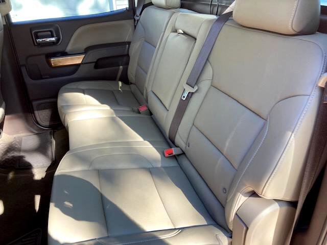 Used 2018 Chevrolet Silverado 1500 LTZ image 35