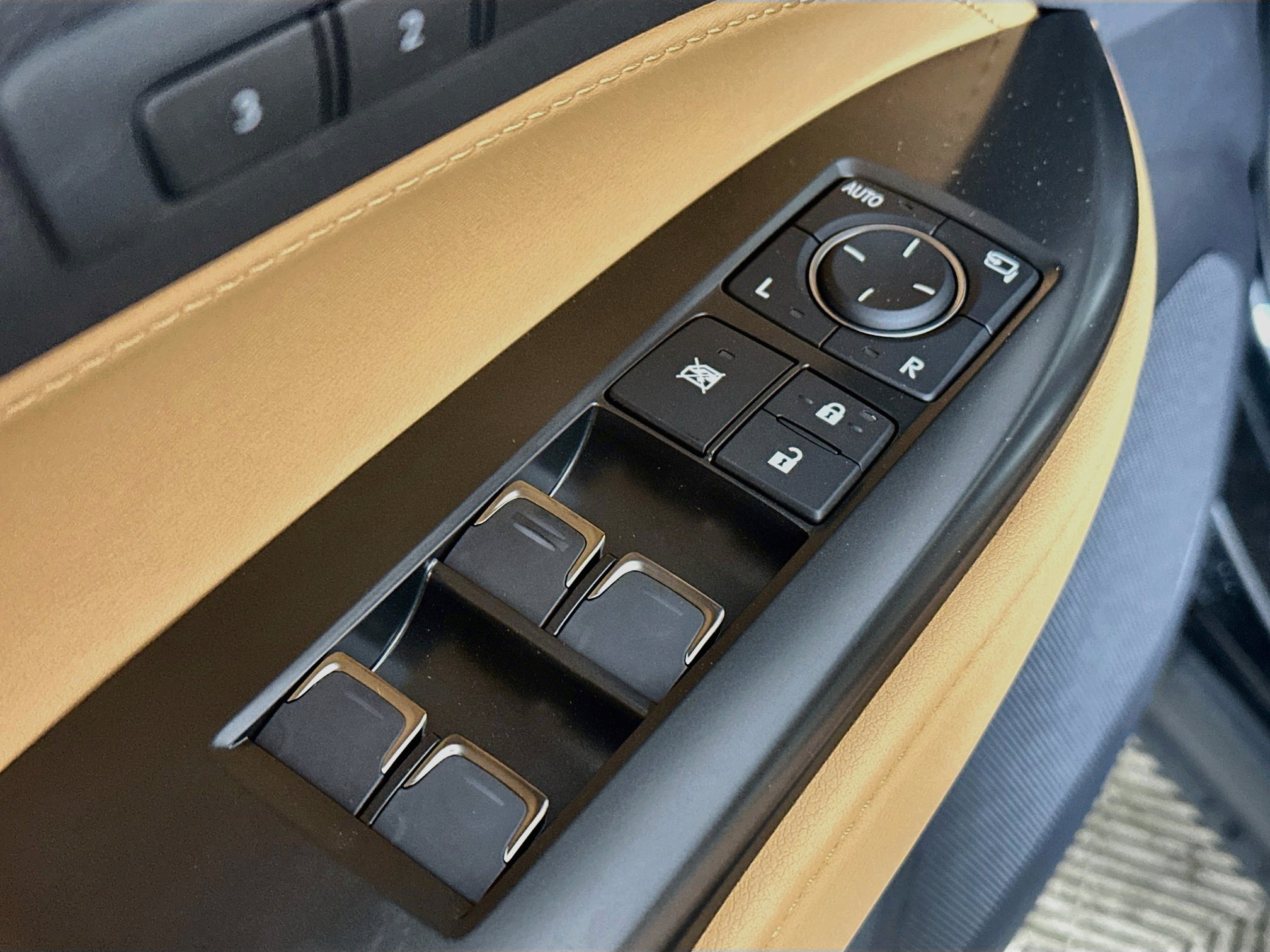 New 2026 Lexus NX 450h+ AWD w/ Accessory Package (2T) image 17