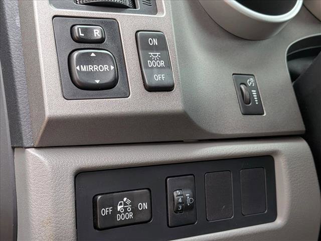 Used 2012 Toyota Tundra image 11