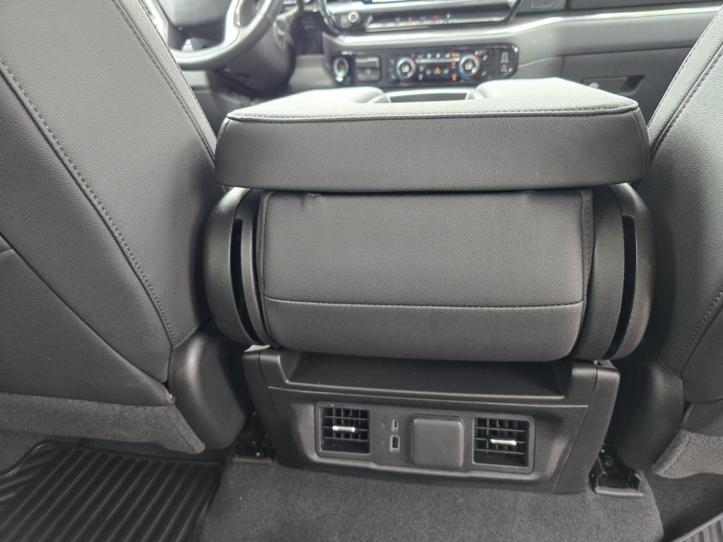 Used 2024 Chevrolet Silverado 2500 LTZ image 43