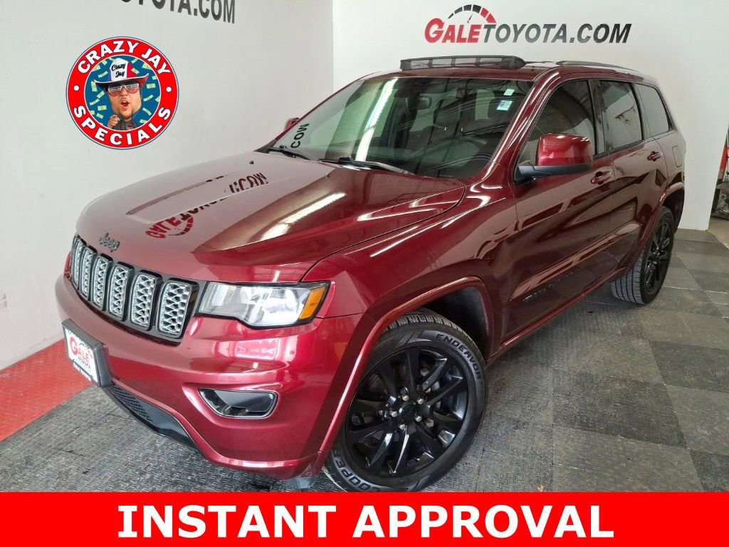 Used 2018 Jeep Grand Cherokee Altitude image 1
