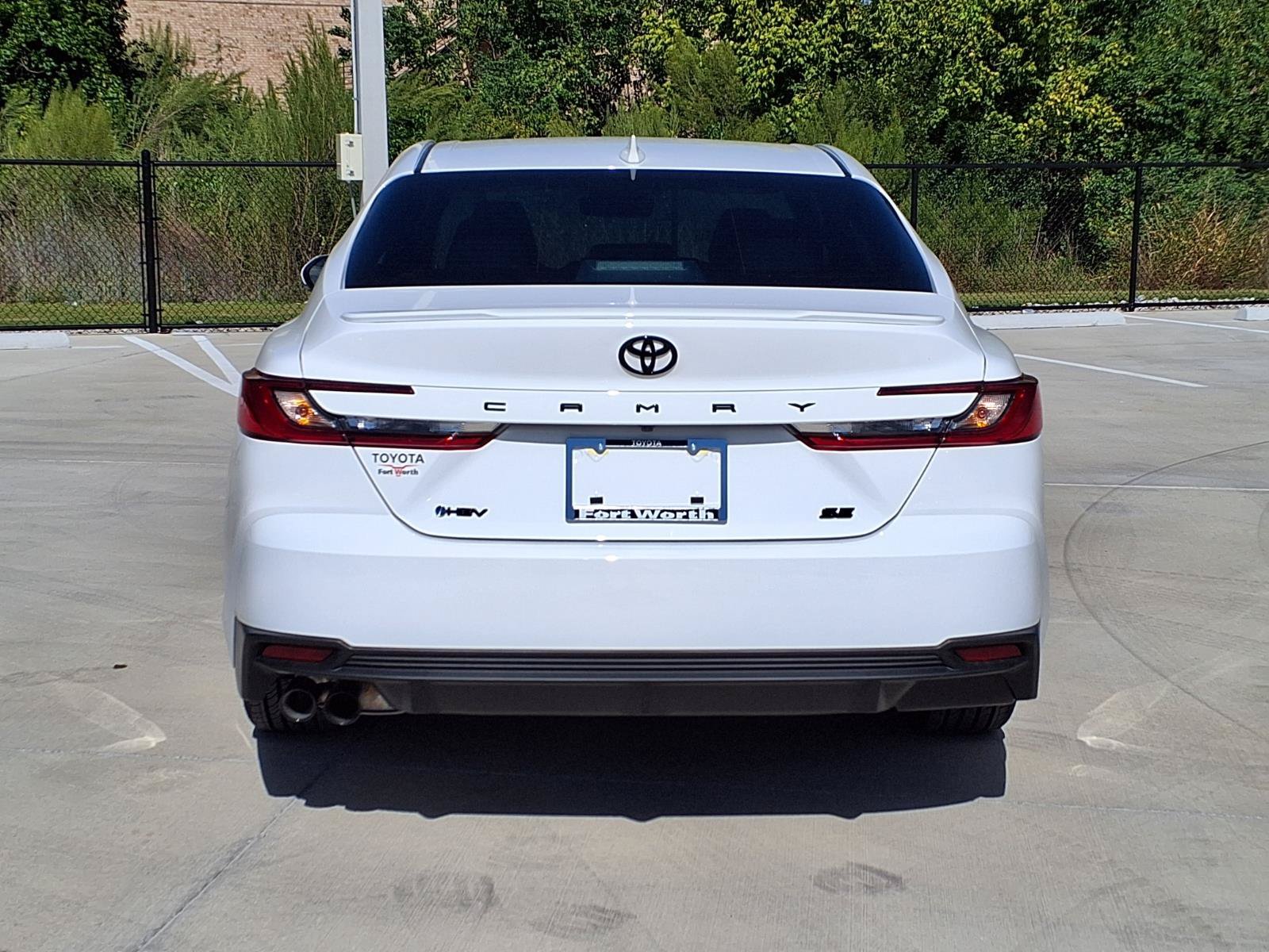 New 2026 Toyota Camry SE w/ Convenience Package FWD image 8