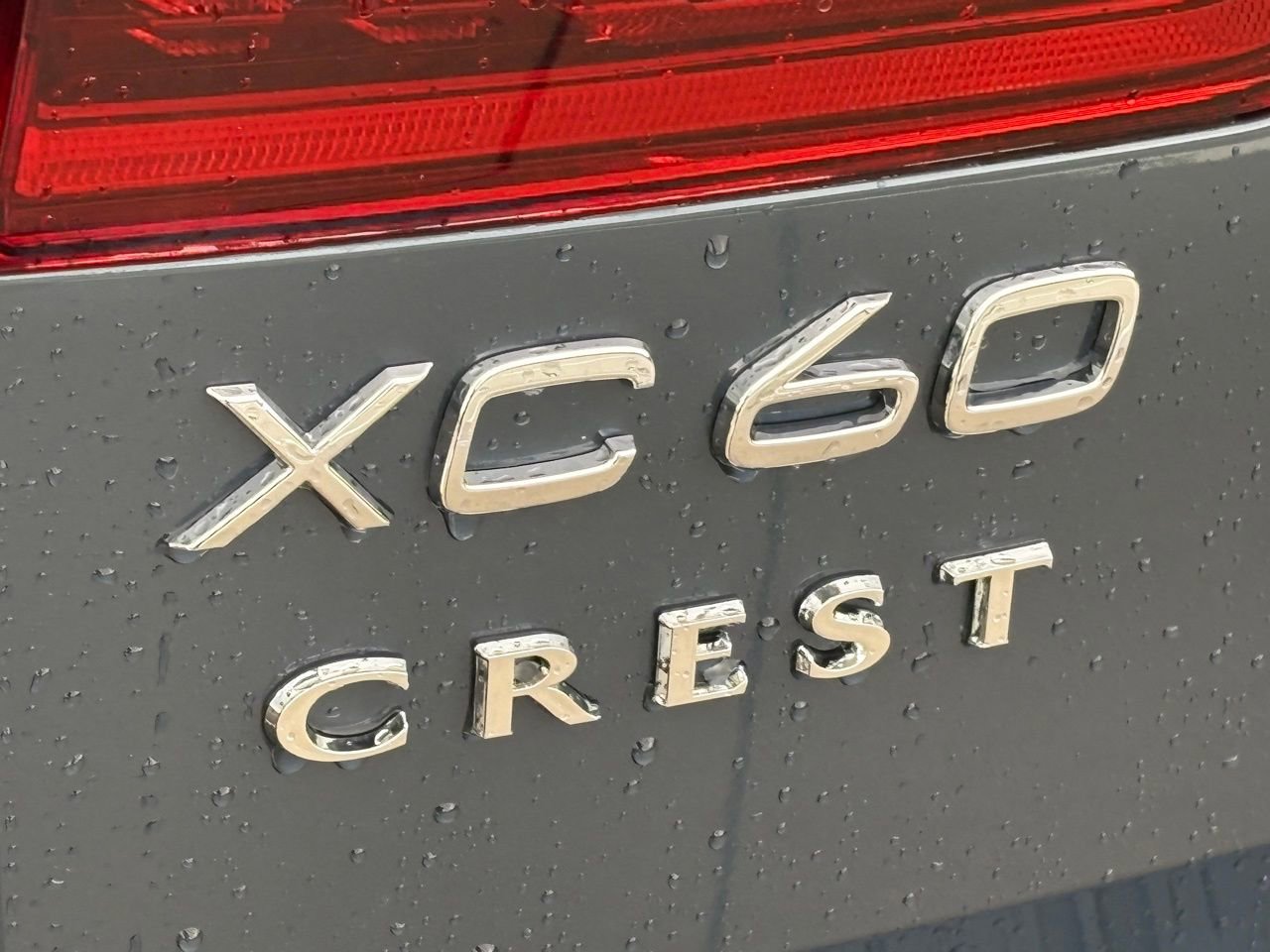 New 2026 Volvo XC60 B5 Plus AWD/4WD image 6