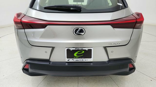 Used 2019 Lexus UX 200 FWD image 11