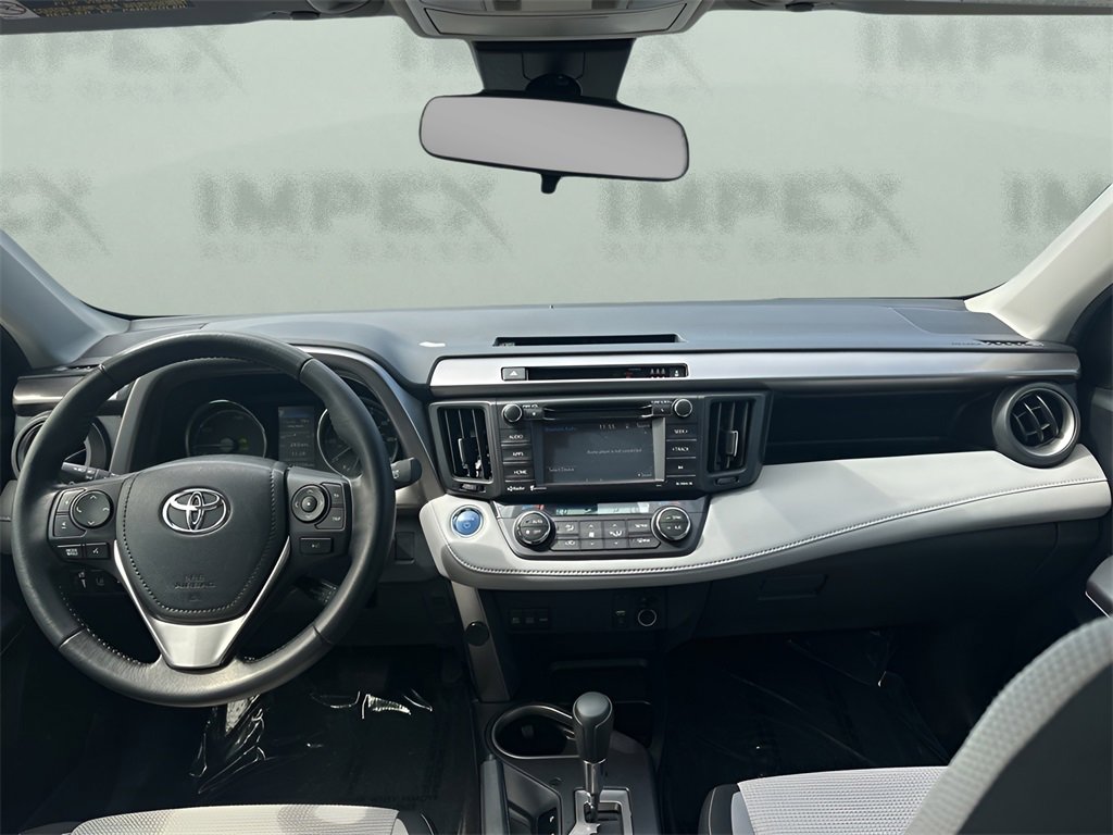 Used 2018 Toyota RAV4 XLE image 12