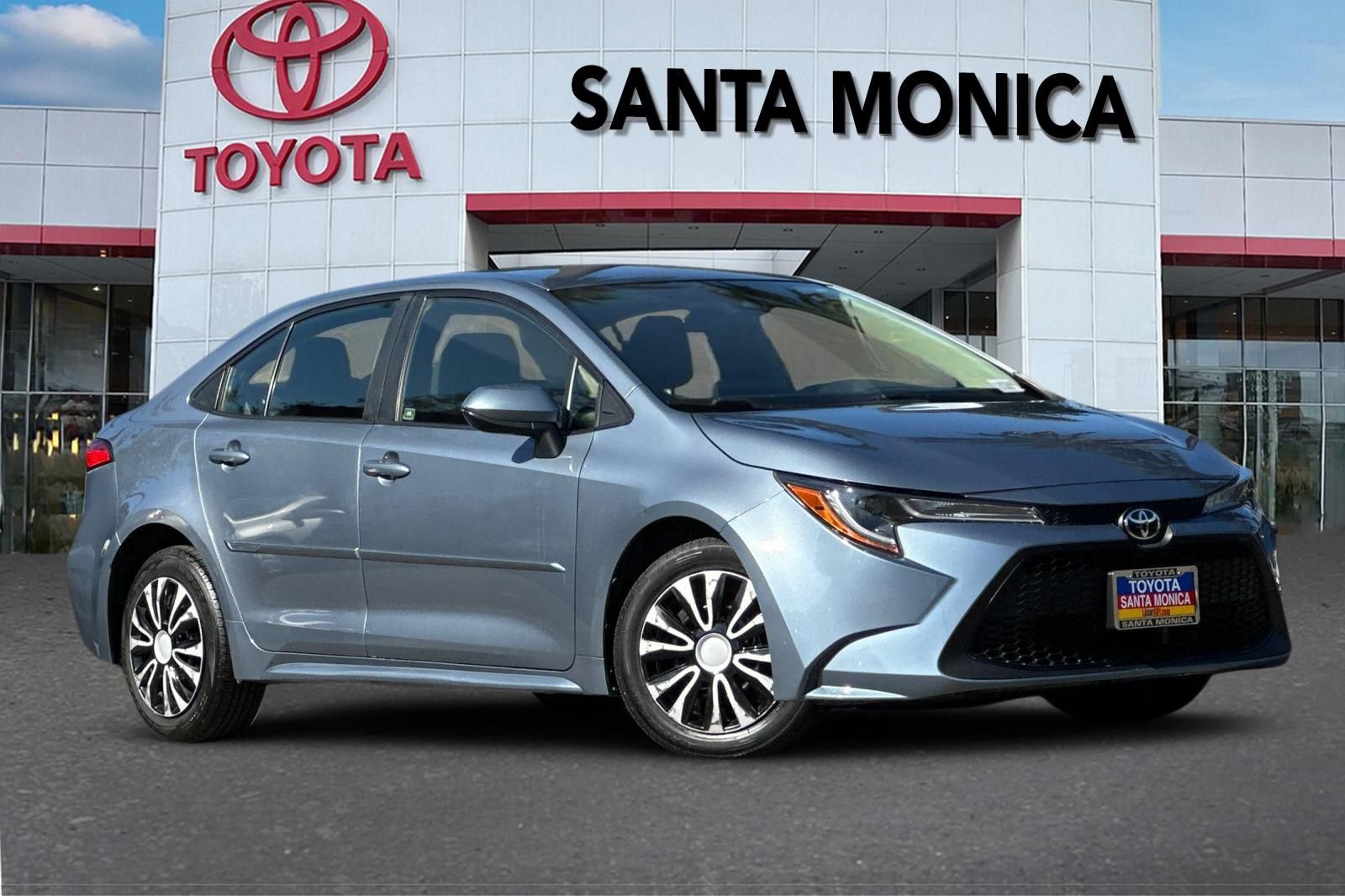 Used 2021 Toyota Corolla LE w/ Carpet Mat Package (TMS) FWD video 2