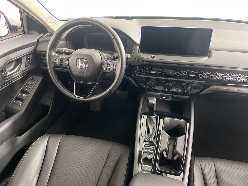 Used 2024 Honda Accord EX-L image 5