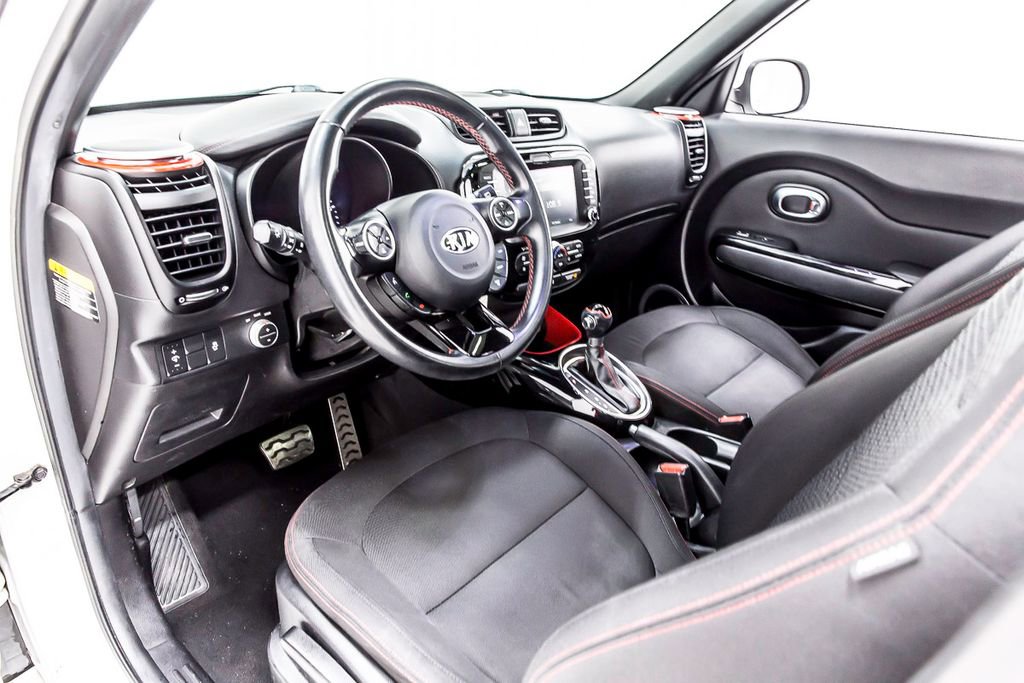 Used 2014 Kia Soul + image 26