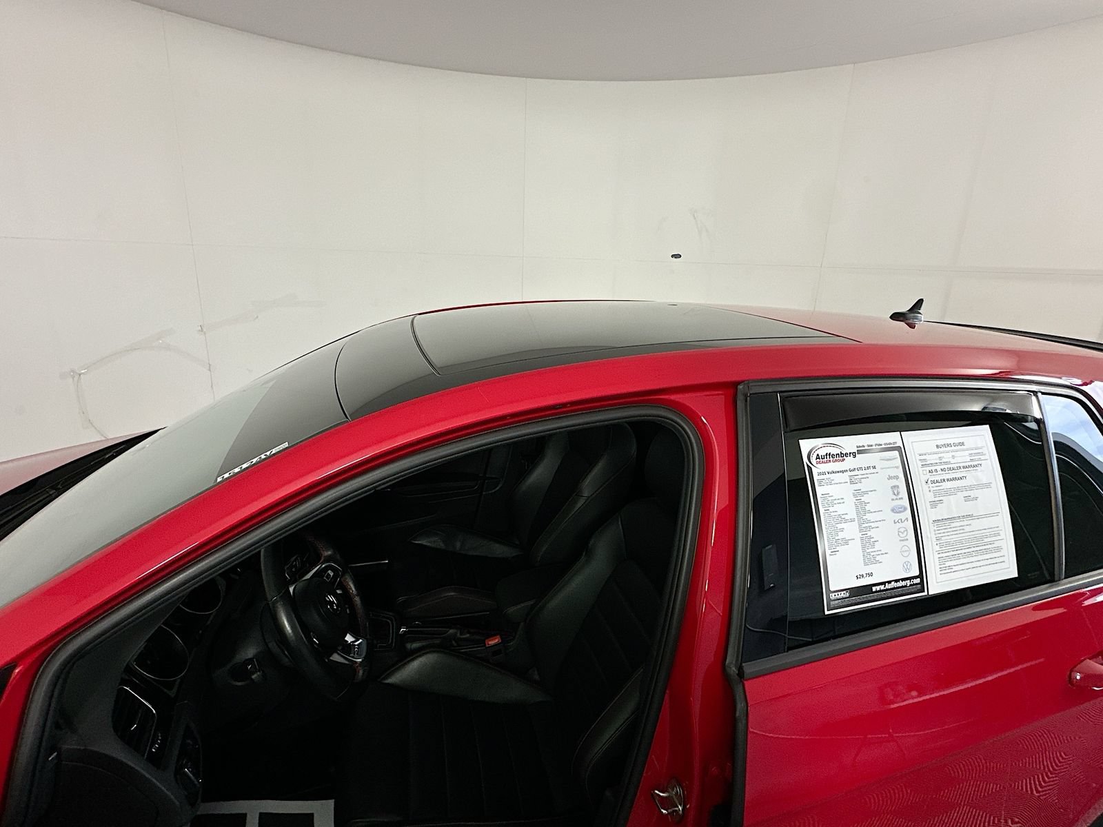 Used 2021 Volkswagen GTI SE FWD image 23