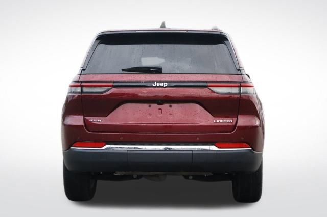 Used 2024 Jeep Grand Cherokee Limited image 28