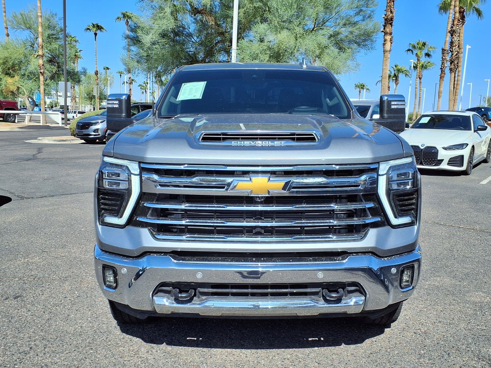 Used 2024 Chevrolet Silverado 2500 LTZ w/ LTZ Plus Package AWD/4WD image 2