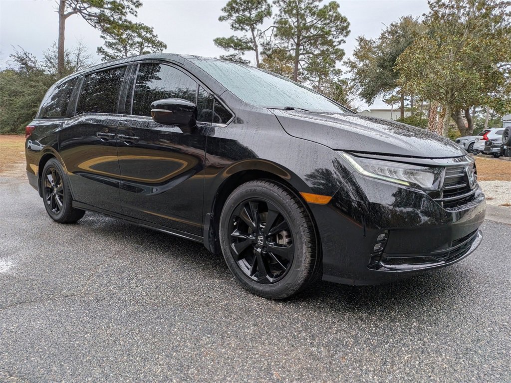 Used 2023 Honda Odyssey Sport image 2