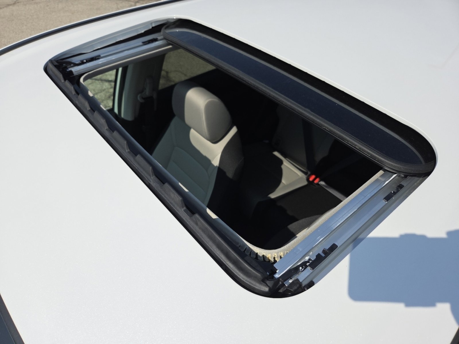 New 2026 Honda CR-V EX image 3