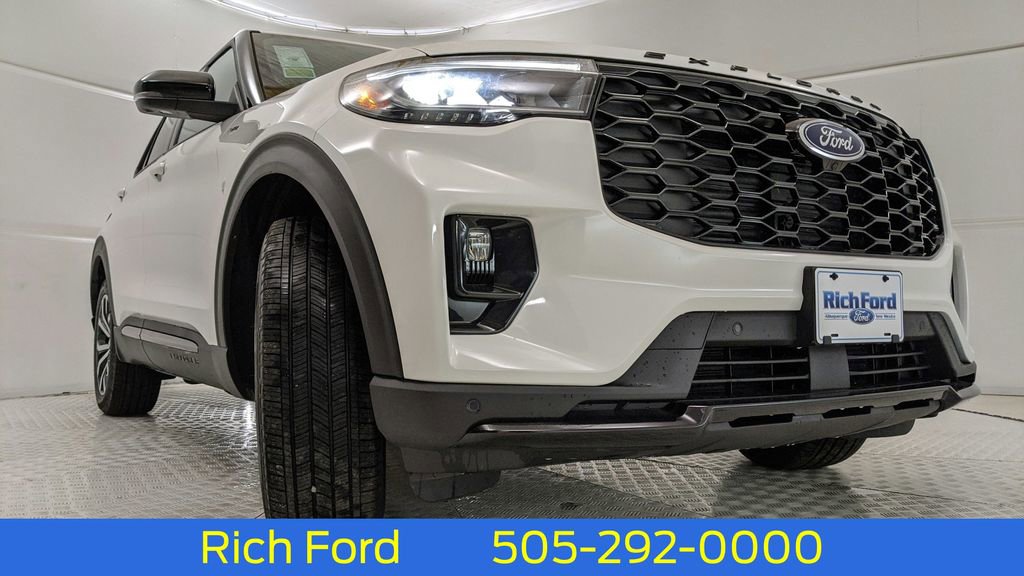 New 2025 Ford Explorer ST-Line w/ Premium Package image 41