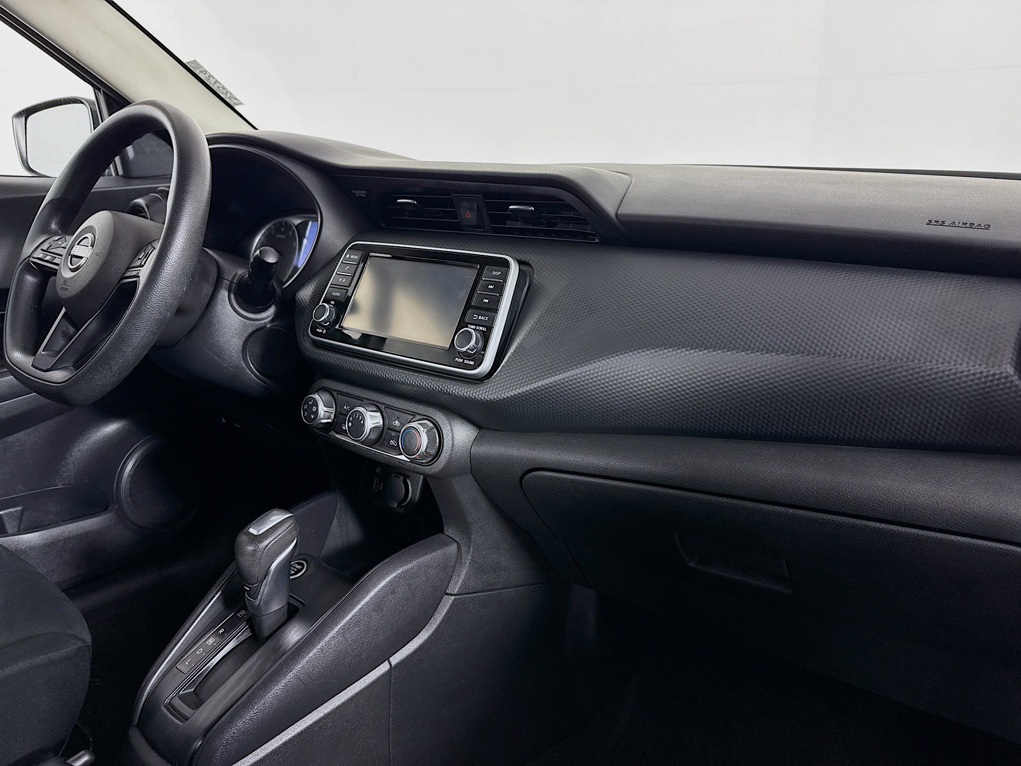 Used 2023 Nissan Kicks S image 29