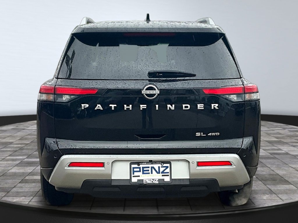 Used 2025 Nissan Pathfinder SL AWD/4WD image 6