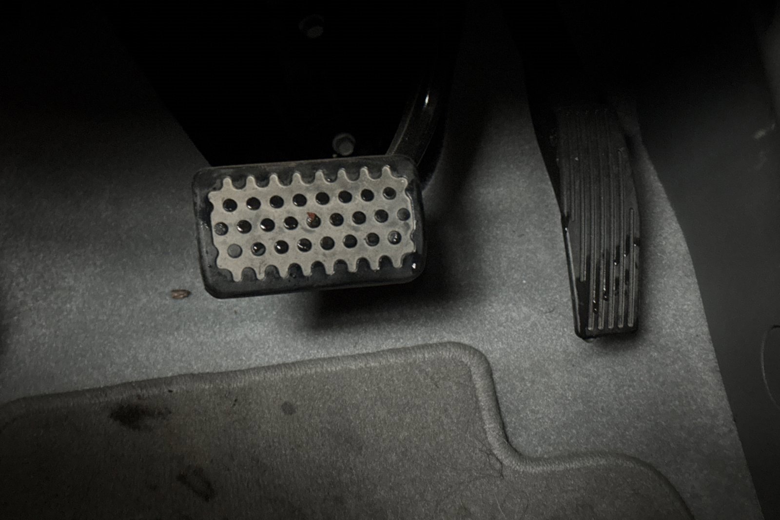 Used 2022 Chevrolet Bolt EUV Premier w/ Sun & Sound Package image 39