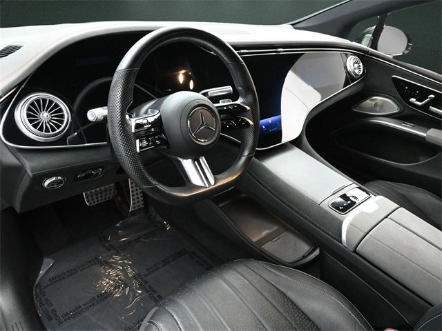 Used 2022 Mercedes-Benz EQS 580 4MATIC Sedan image 10