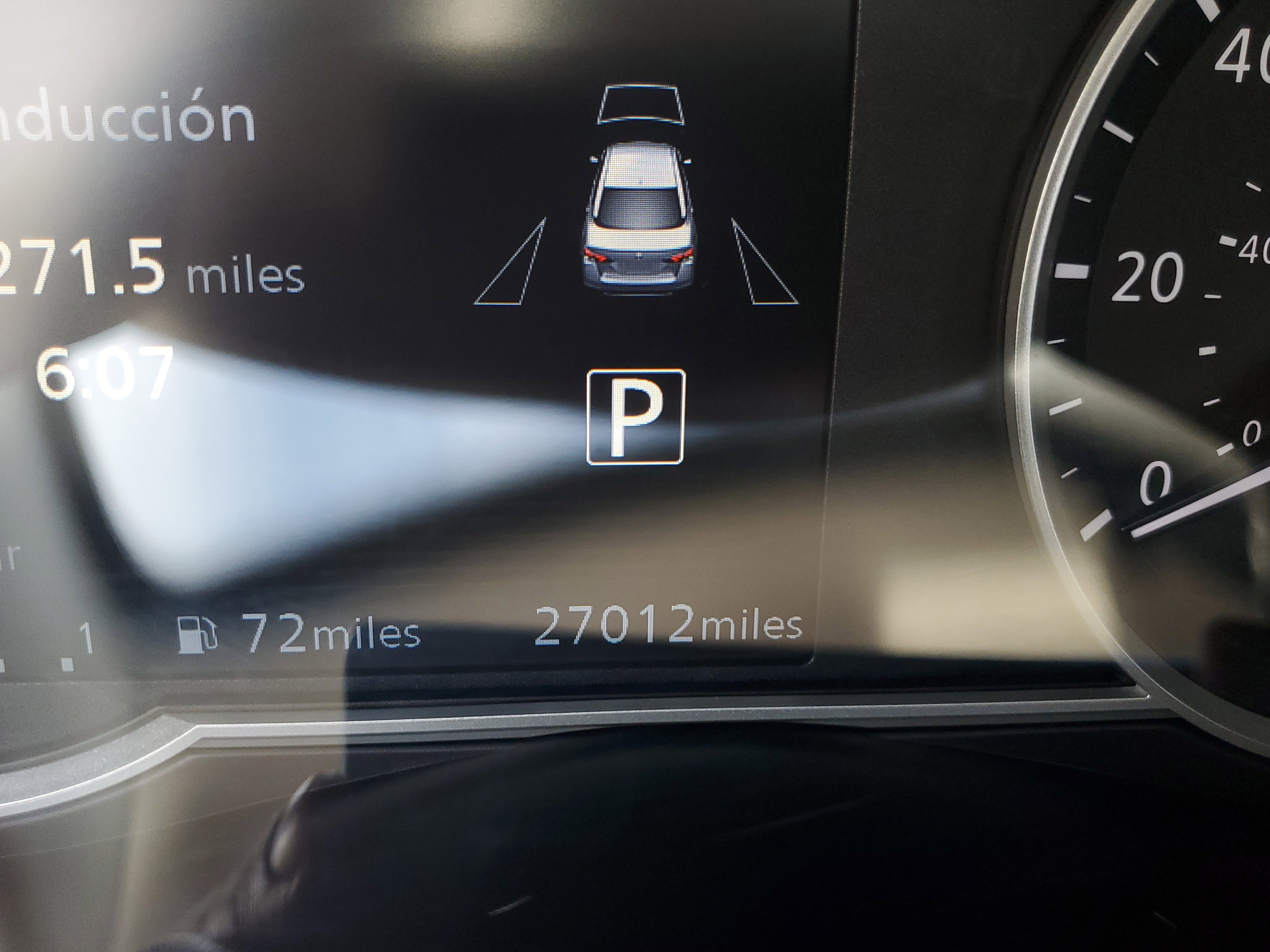 Certified 2025 Nissan Versa SV image 21