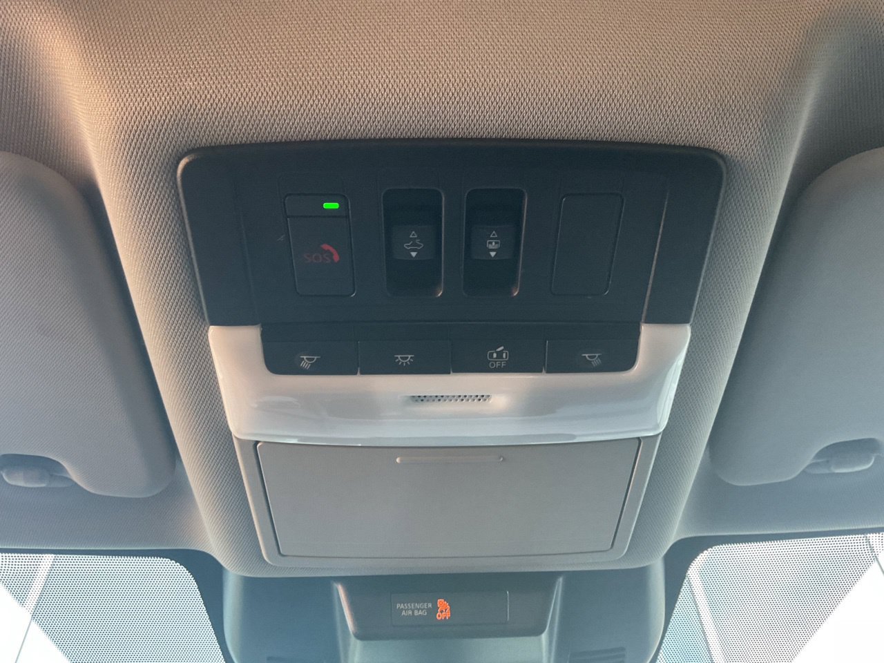 Used 2023 Nissan Rogue SL w/ SL Premium Package FWD image 15