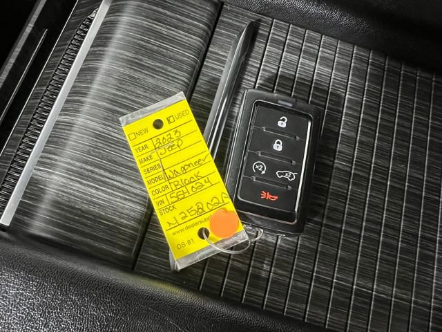 Used 2023 Jeep Wagoneer Series II w/ HD Trailer Tow Package image 16