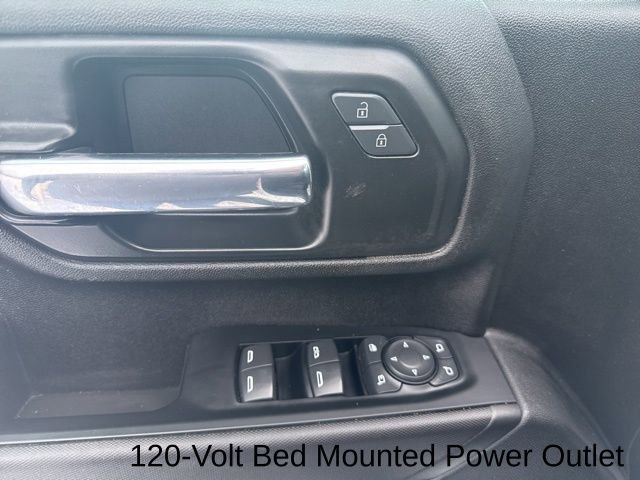 Used 2022 Chevrolet Silverado 2500 Custom w/ Custom Value Package image 19