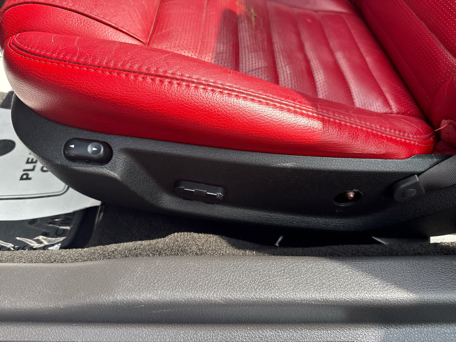 Used 2006 Ford Mustang GT RWD image 14