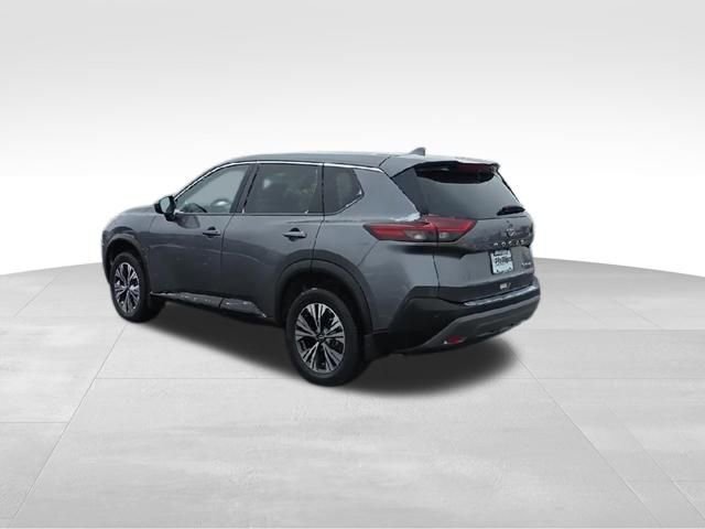 Used 2023 Nissan Rogue SV image 9