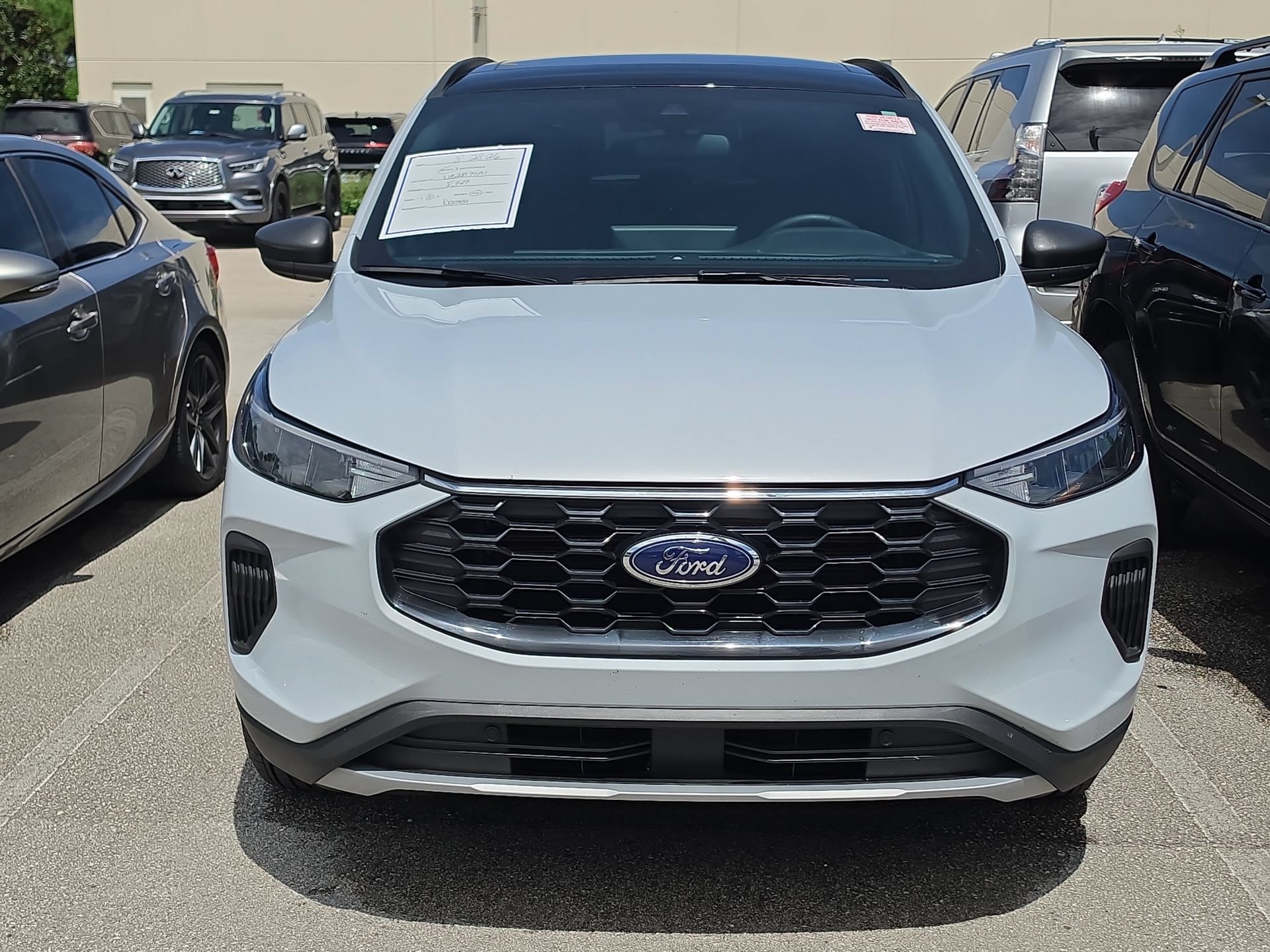 Used 2025 Ford Escape ST-Line w/ Equipment Group 301A FWD image 2