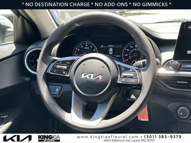 Used 2023 Kia Forte LXS w/ LXS Technology Package FWD image 7
