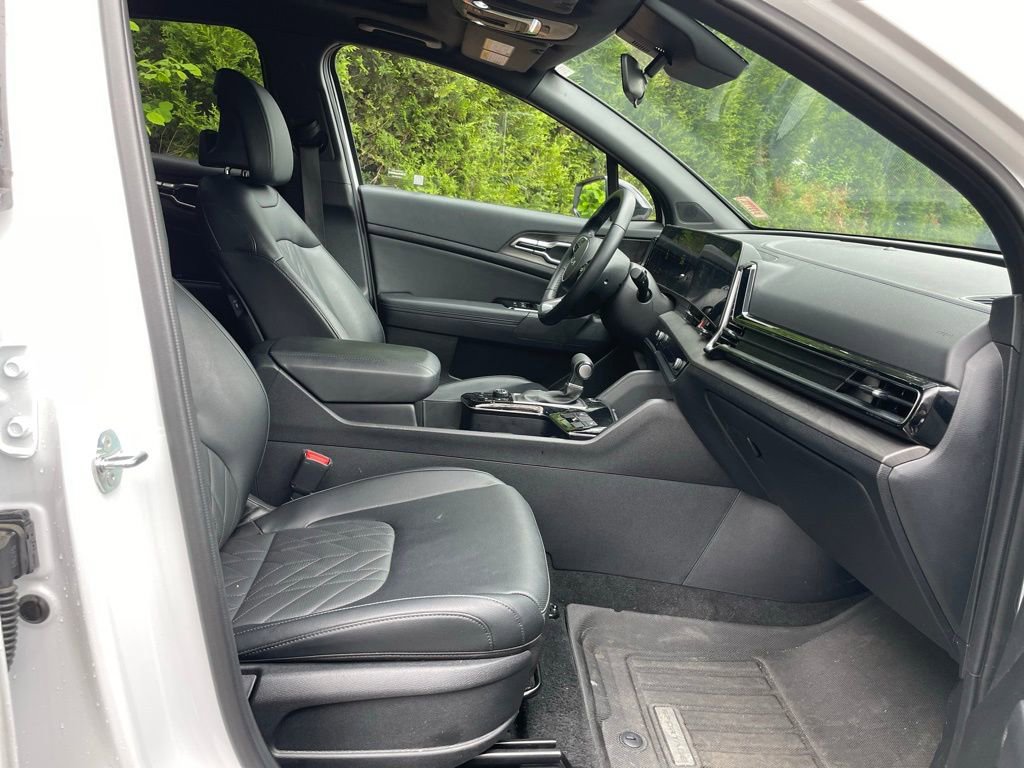 Used 2025 Kia Sportage X-Line w/ Premium Package image 25