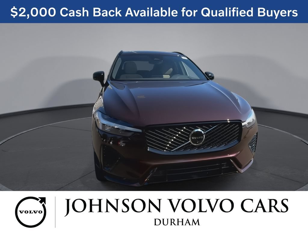 New 2026 Volvo XC60 T8 Plus w/ Climate Package AWD/4WD image 3