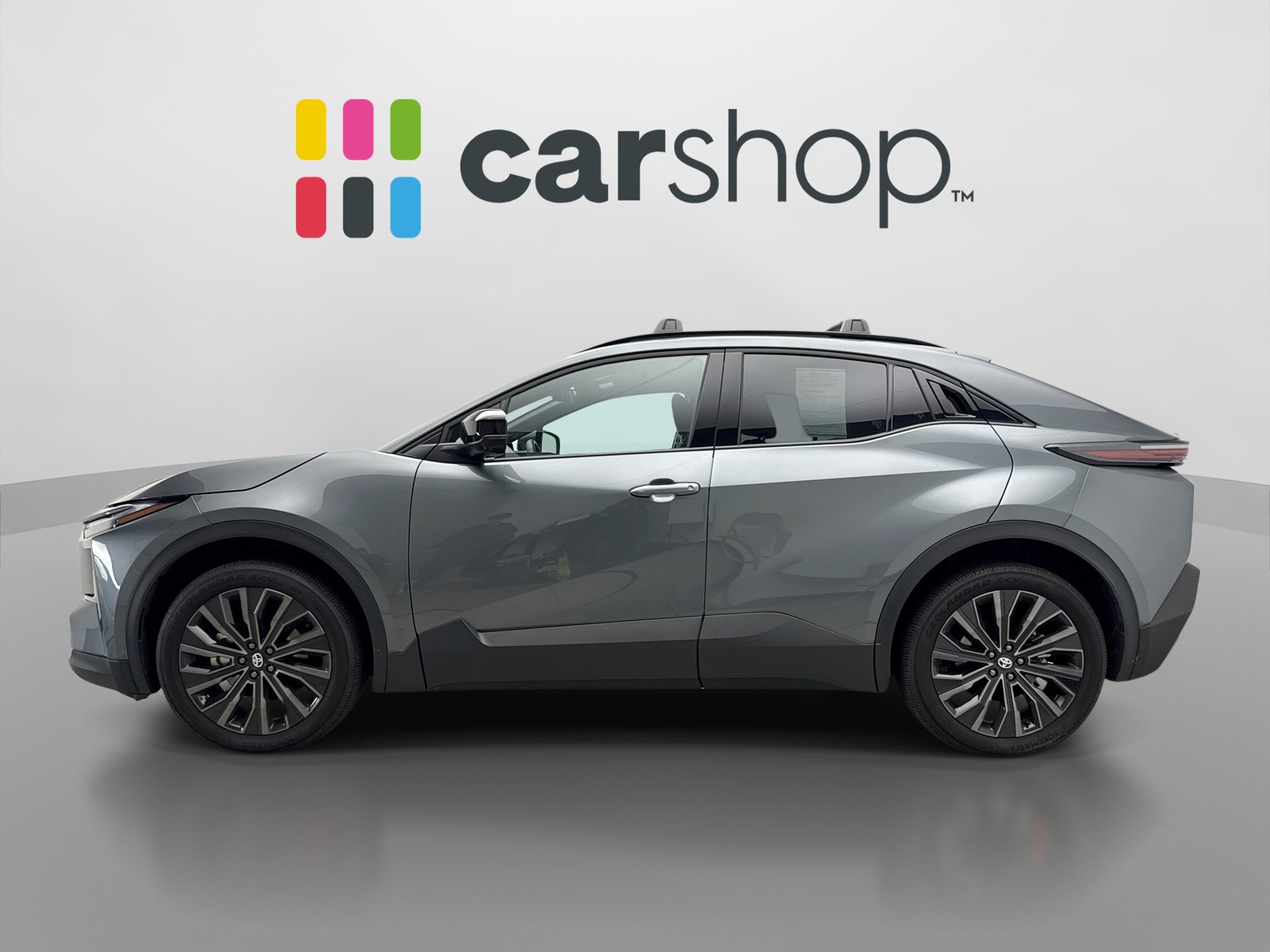 Used 2026 Toyota C-HR AWD/4WD image 2