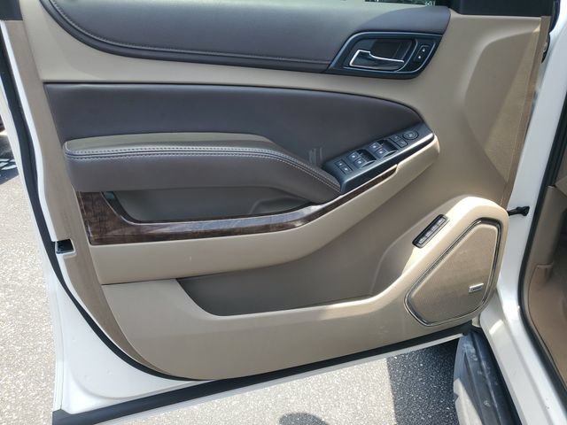 Used 2020 Chevrolet Suburban LT RWD image 8