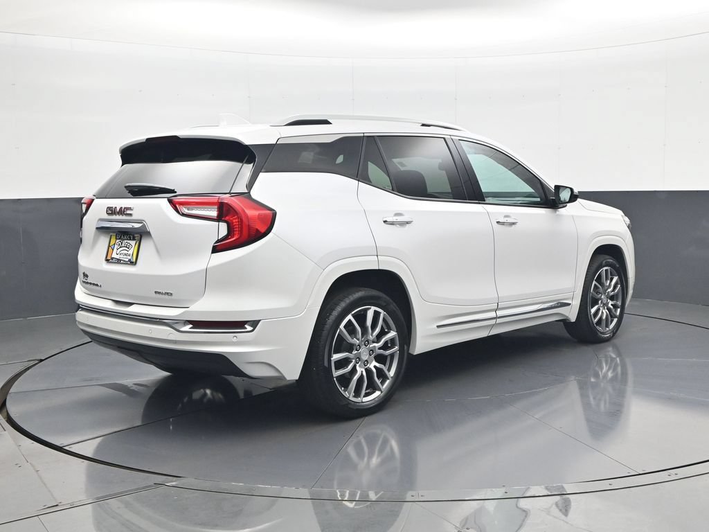Used 2023 GMC Terrain Denali AWD/4WD image 6