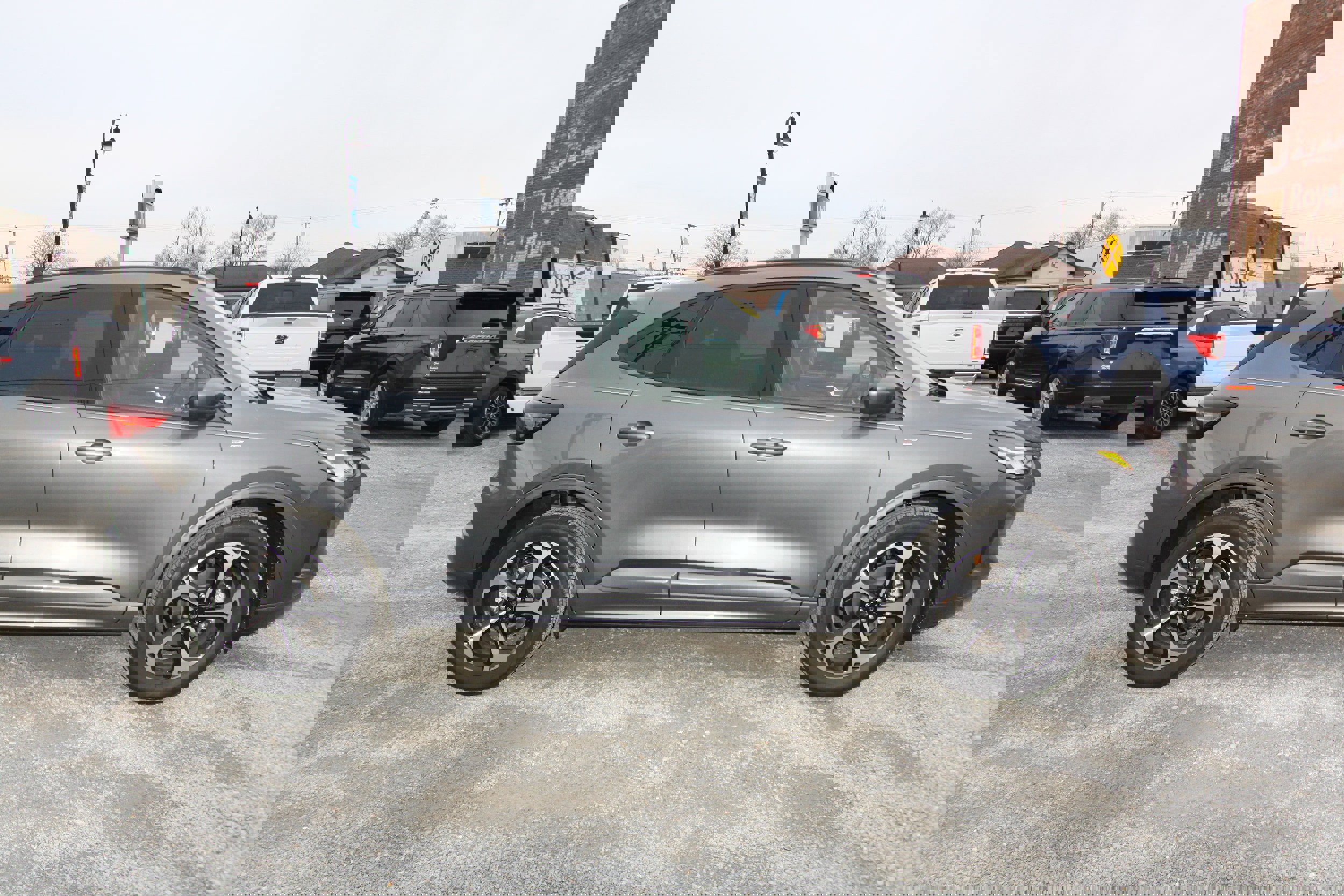 New 2024 Ford Escape ST-Line Select w/ Tech Pack #2 image 8