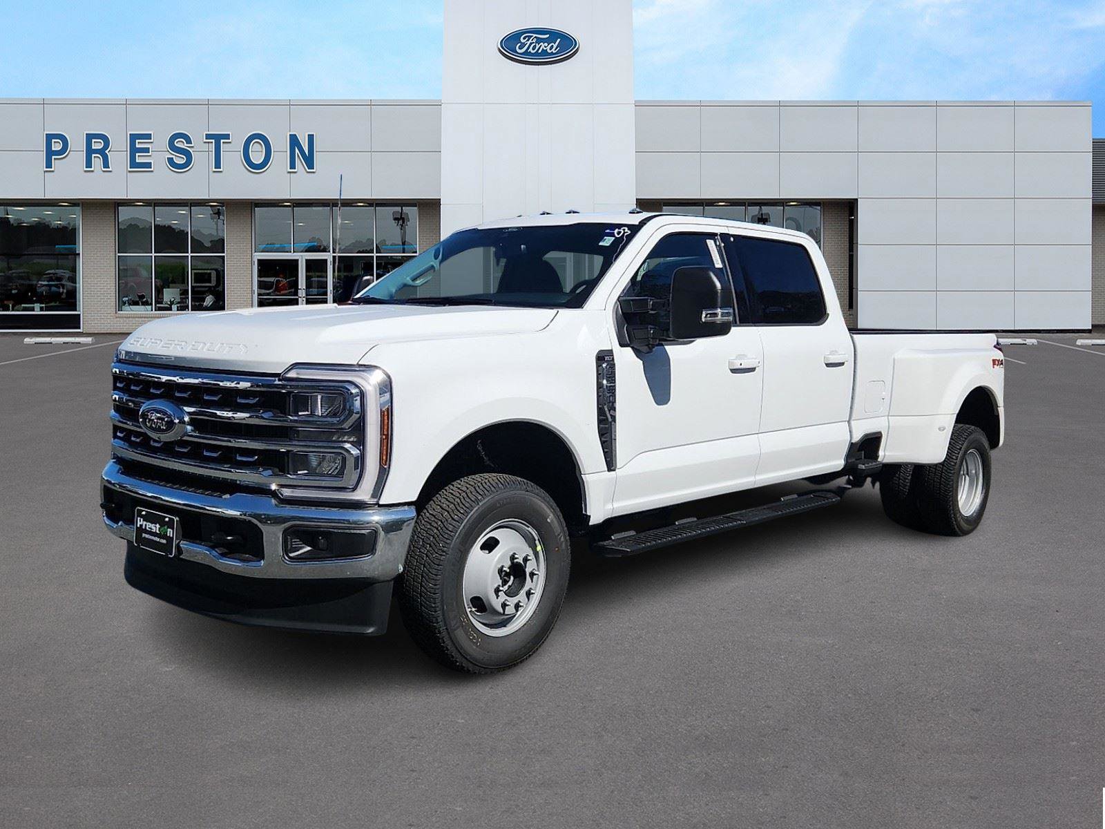 New 2026 Ford F350 XLT w/ XLT Premium Package image 1