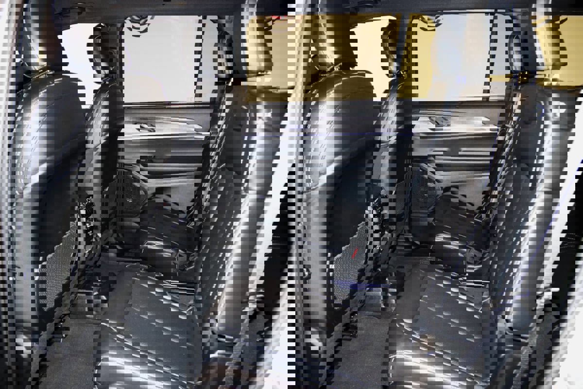 Used 2024 Jeep Grand Cherokee L Limited w/ Luxury Tech Group II image 50