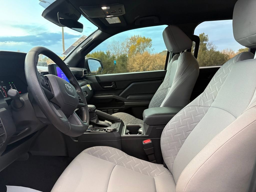 New 2025 Toyota Tacoma SR5 image 7