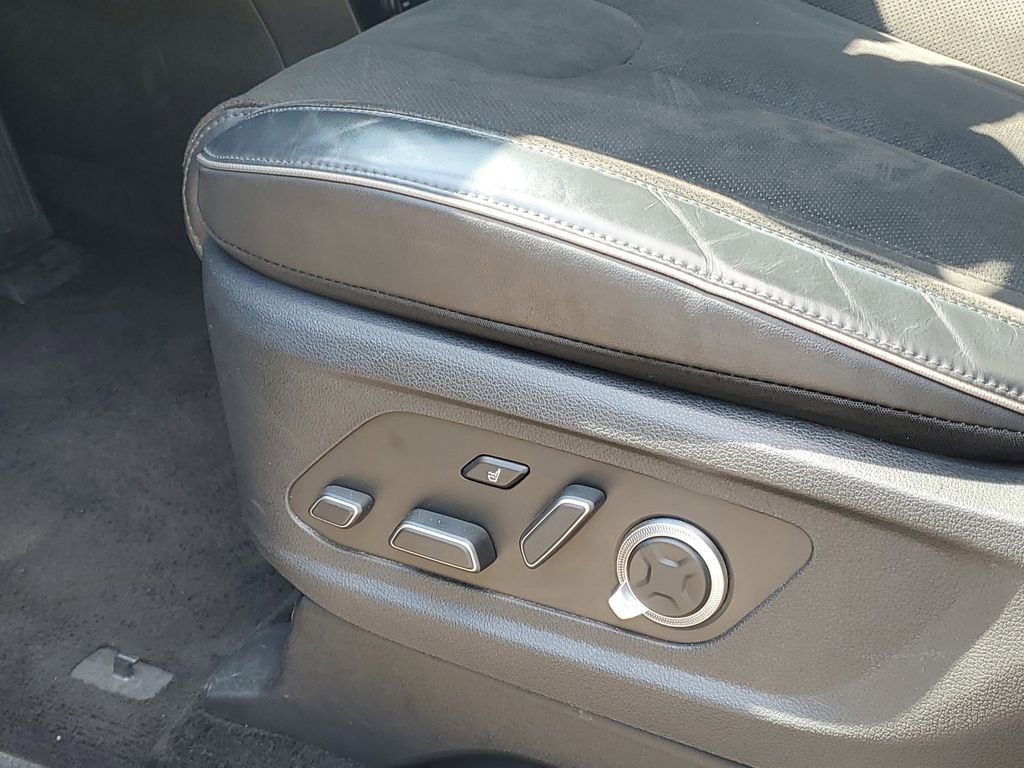 Used 2024 Hyundai Palisade Calligraphy image 12