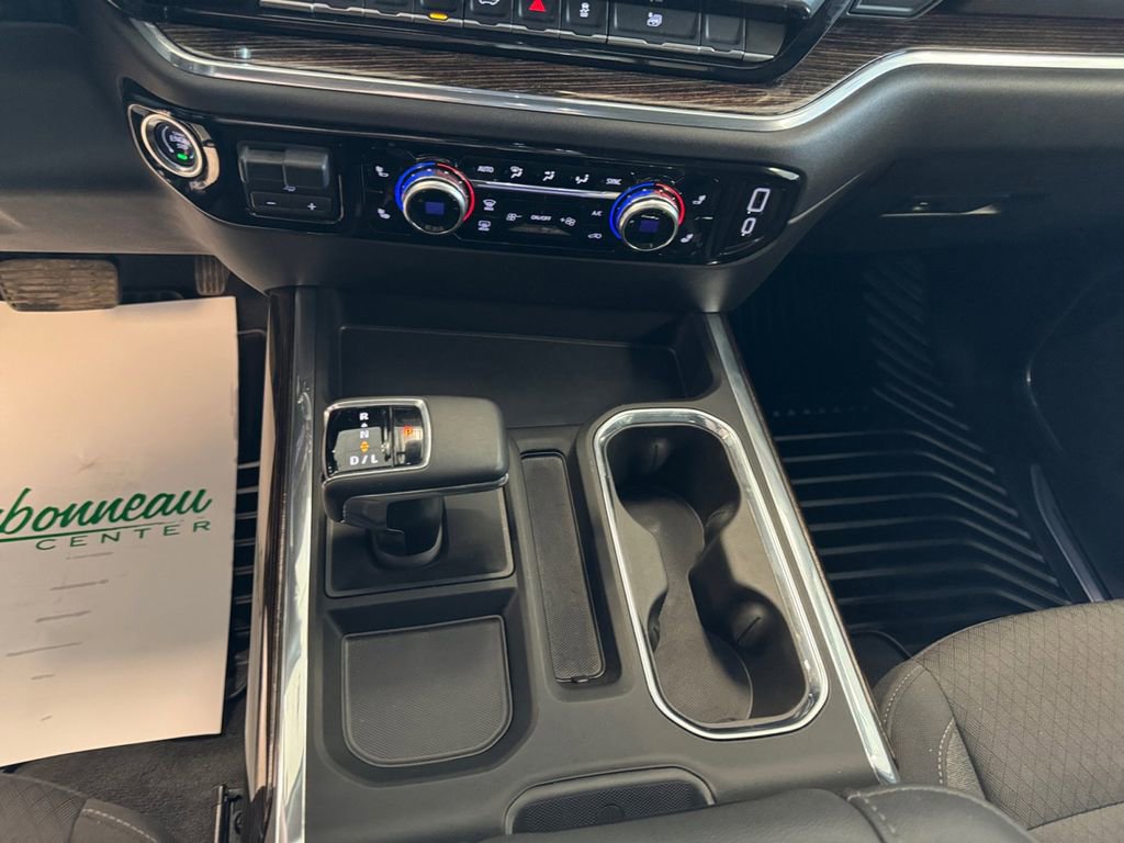 Used 2025 GMC Sierra 1500 Elevation w/ Preferred Package image 15