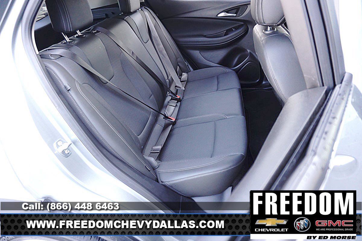 Certified 2025 Buick Encore GX Preferred FWD image 12