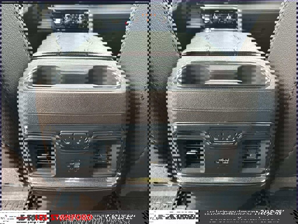 Used 2023 GMC Sierra 1500 Denali w/ Technology Package AWD/4WD image 15