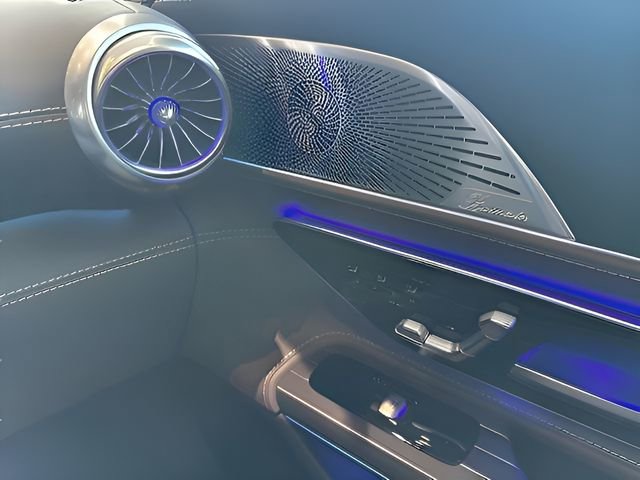 Used 2026 Mercedes-Benz SL 55 AMG 4MATIC image 14