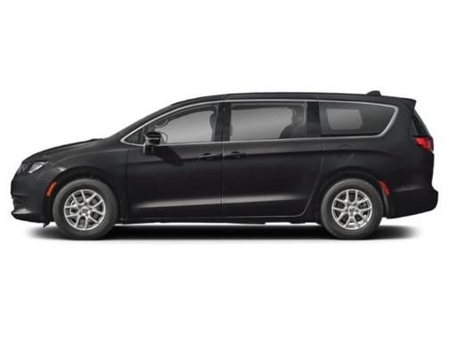 Used 2025 Chrysler Voyager LX FWD image 3