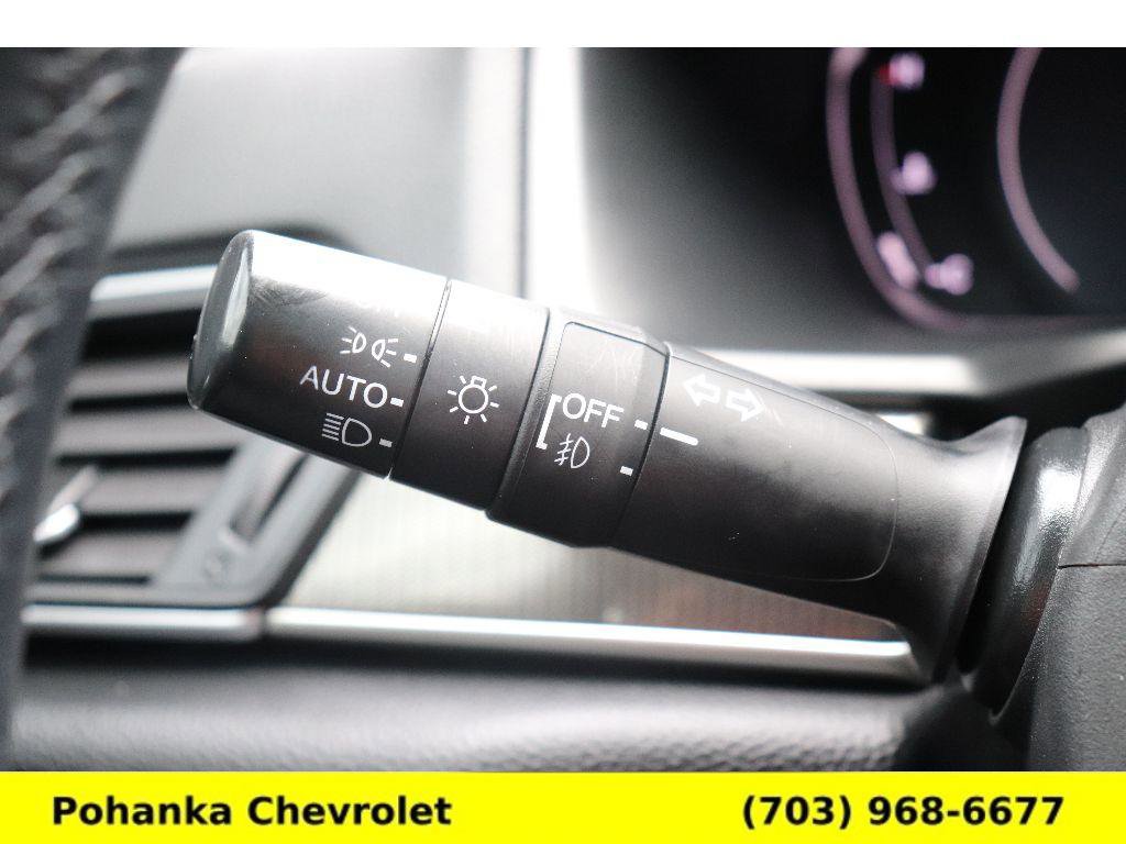 Used 2018 Honda Accord Sport image 12