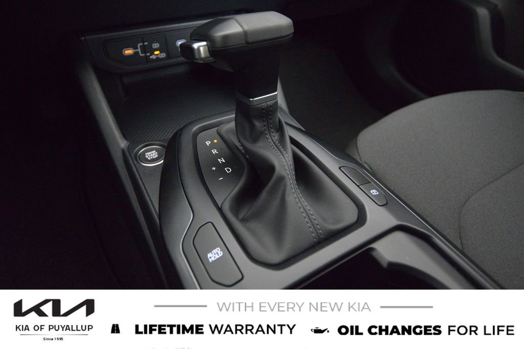 New 2026 Kia K4 LXS image 24