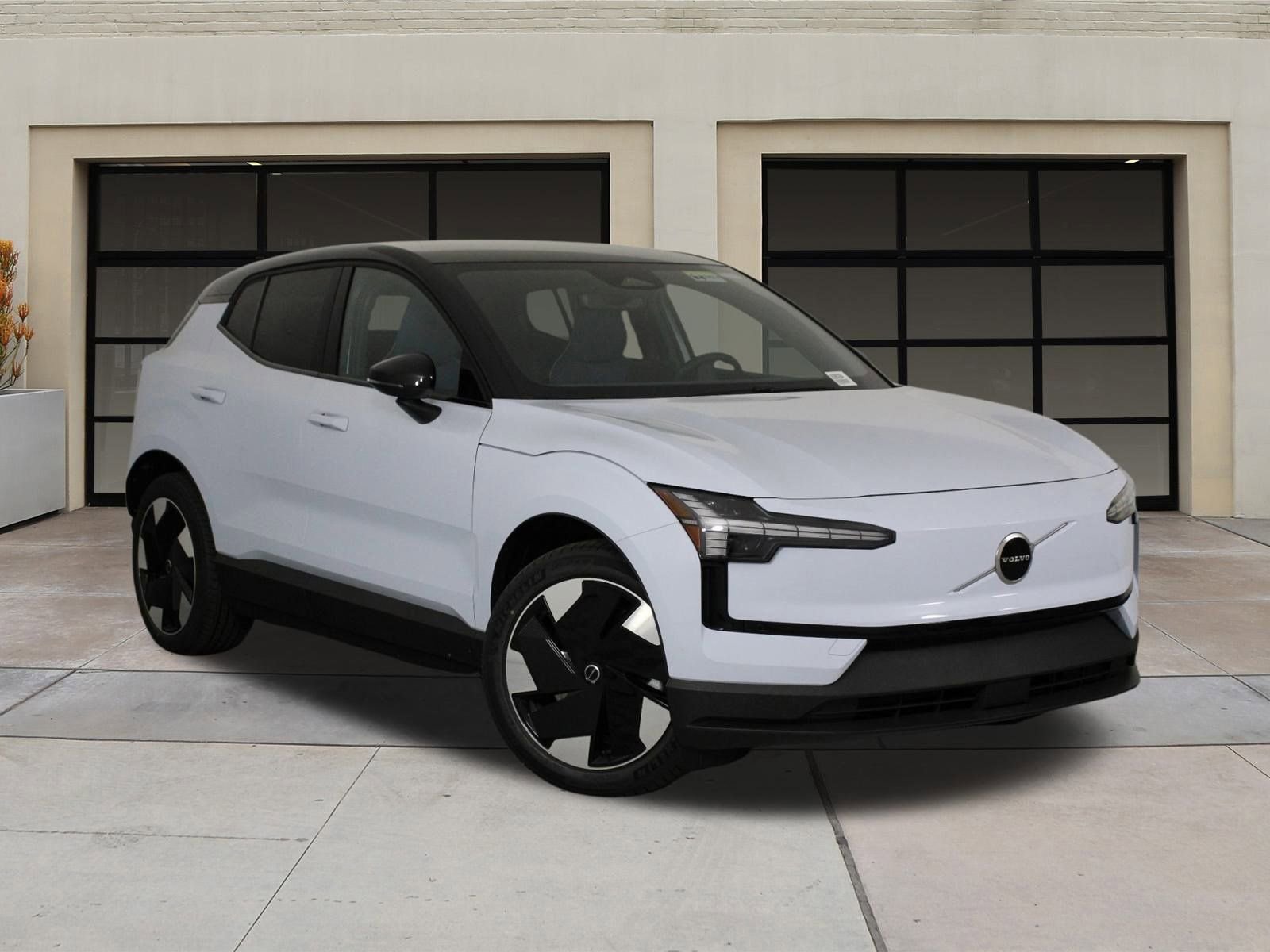 New 2026 Volvo EX30 Plus AWD/4WD image 18